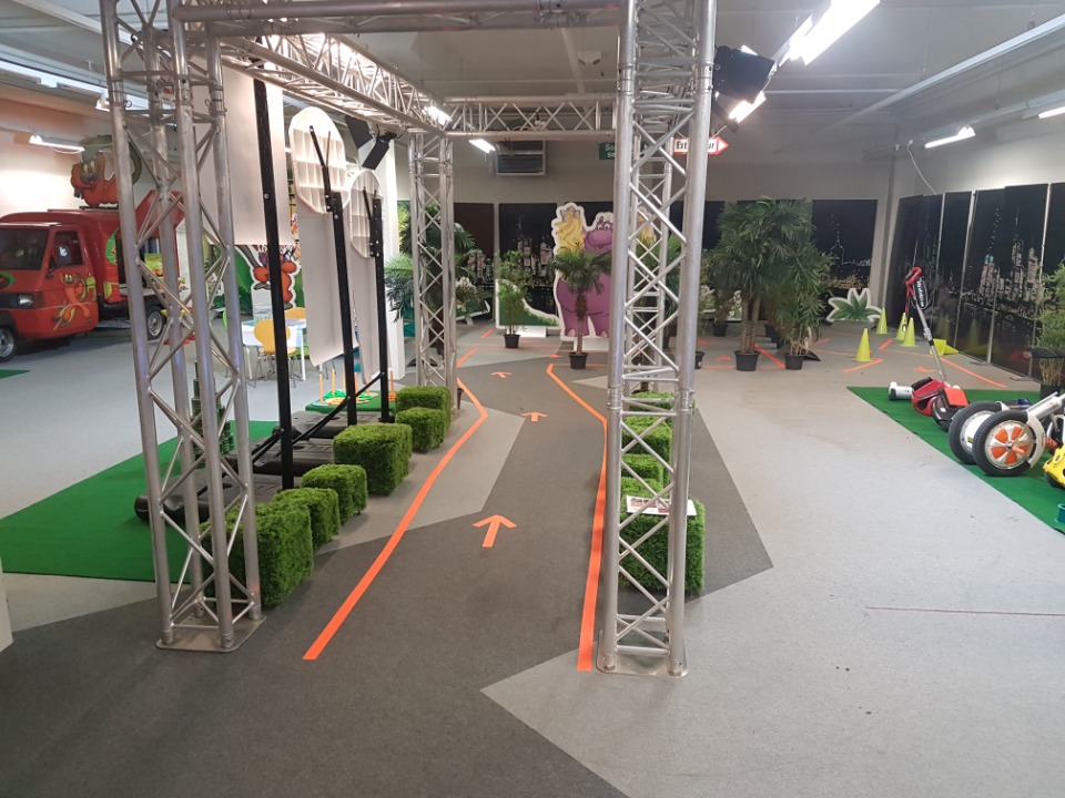 Structures techniques, trilite et lumières